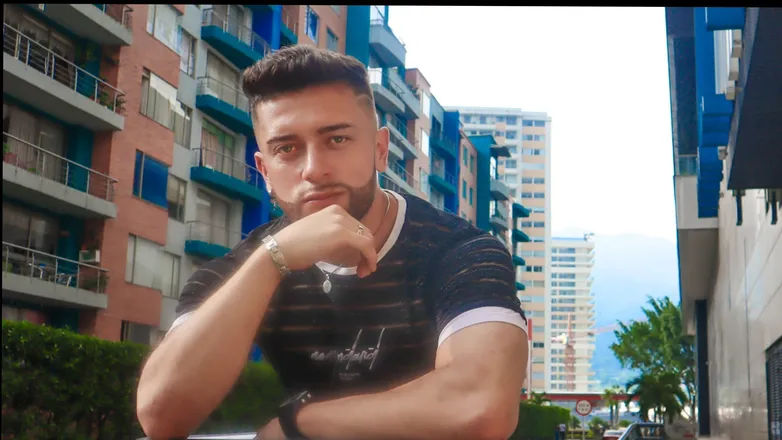 OnlyFans cuenta yeronempire header 2