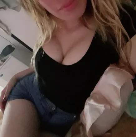 OnlyFans cuenta debbiedemon69 header 2
