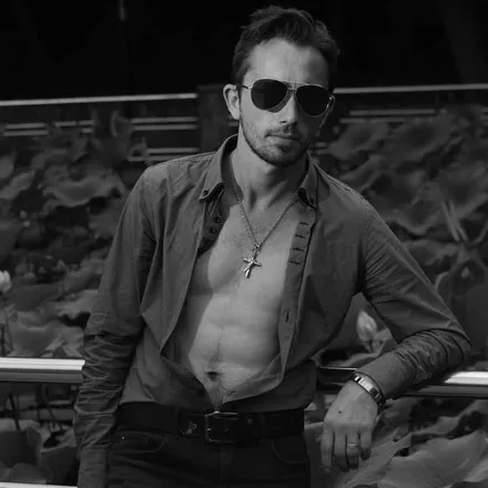 OnlyFans cuenta u239283269 header 2