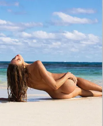 OnlyFans cuenta viktorina header 2