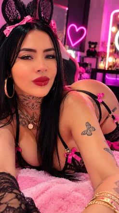 OnlyFans of sophialewuis
