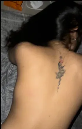 OnlyFans cuenta ikhai avatar 1