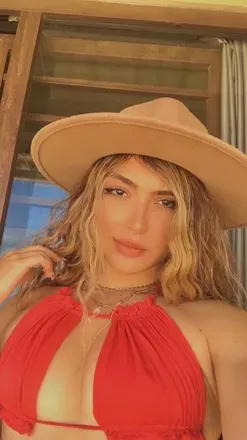 OnlyFans cuenta camelia_red avatar 1