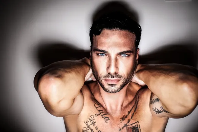 OnlyFans cuenta u227140179 header 2