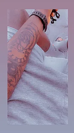 OnlyFans cuenta youwontbelieve2106 header 2