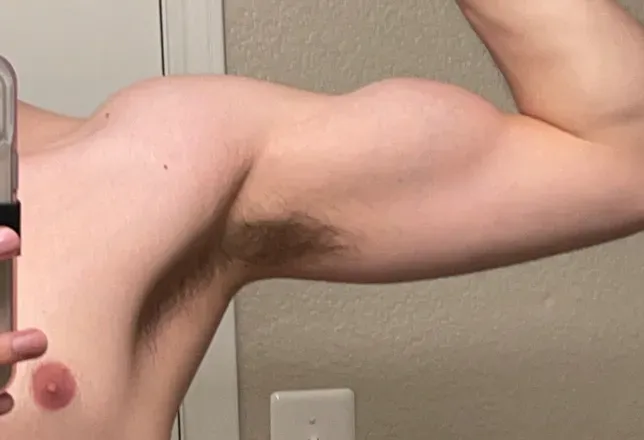 OnlyFans cuenta justsomeguy2597 header 2