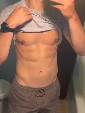 OnlyFans cuenta yungbateman avatar 1