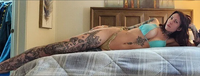 OnlyFans cuenta yourinkedgf header 2