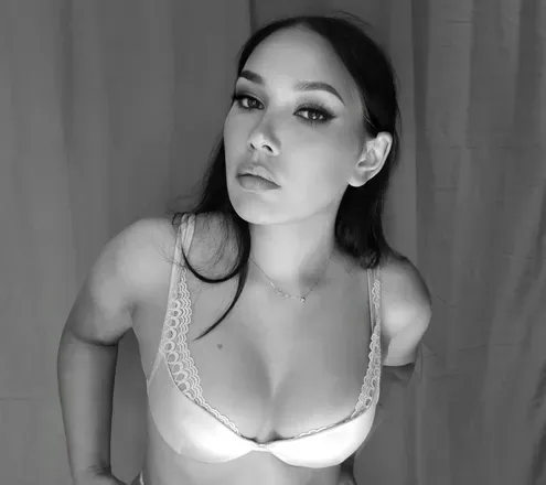 OnlyFans cuenta tessa_ricci avatar 1