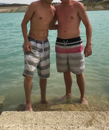 OnlyFans cuenta straightgaycouple header 2