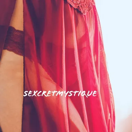 OnlyFans account  sexcret.mystique header 2