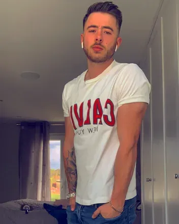 OnlyFans cuenta bt101uk avatar 1
