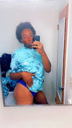 OnlyFans cuenta barbiekenzzz header 2
