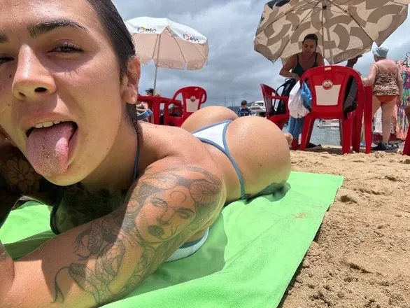 OnlyFans cuenta claarakush header 2