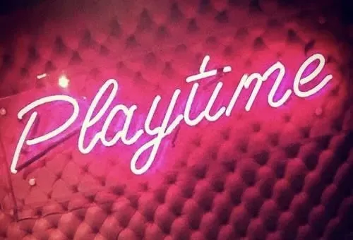 OnlyFans cuenta itsevestylez header 2