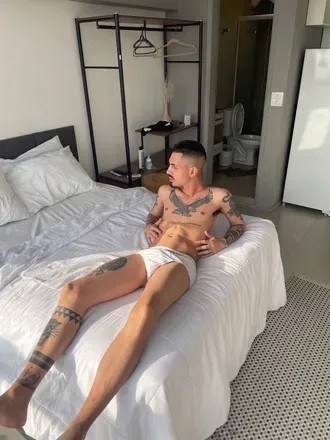 OnlyFans account  brazxxxxx header 2