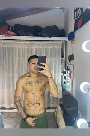 OnlyFans cuenta dark-skinnedfiery avatar 1