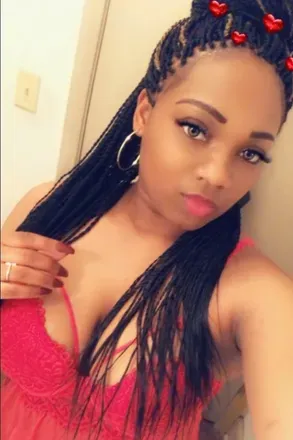 OnlyFans account  prettyzar avatar 1