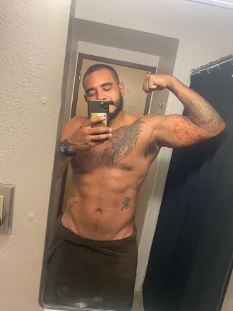 OnlyFans cuenta bi_jet header 2