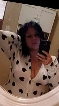 OnlyFans cuenta onlycarm3n21 header 2