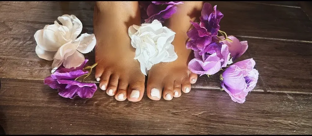 OnlyFans cuenta brownsugarbeautyoffeet32 avatar 1