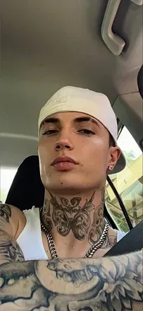 OnlyFans cuenta icy.mikey888 avatar 1