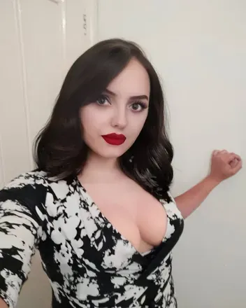 OnlyFans cuenta ameliamars28 avatar 1