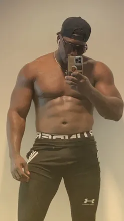 OnlyFans cuenta morenofuego header 2