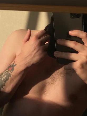 OnlyFans cuenta urnonbinarydad header 2