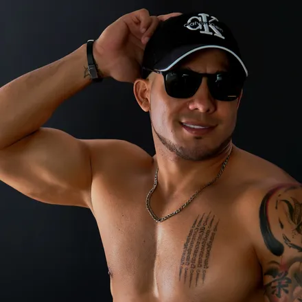 OnlyFans cuenta hotkik22 header 2