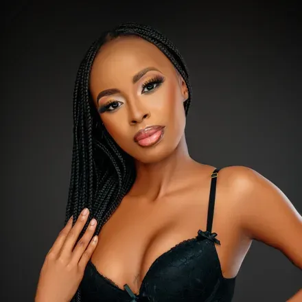 OnlyFans cuenta naomiebonyvip avatar 1