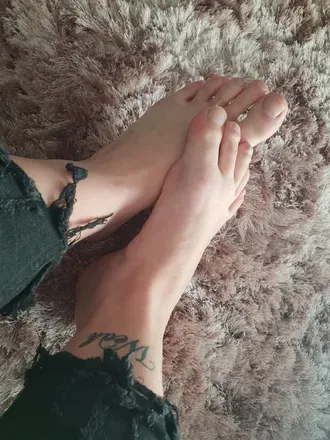 OnlyFans cuenta lovelyfeetly avatar 1