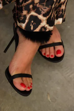 OnlyFans cuenta toohotfeetforyou avatar 1