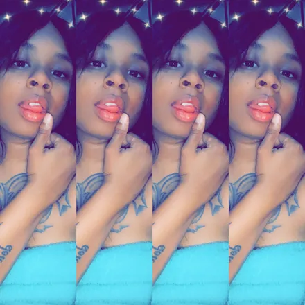 OnlyFans cuenta lusciousthighs header 2