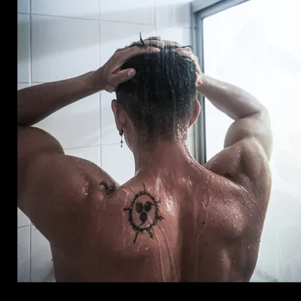 OnlyFans cuenta juniorkong header 2