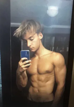 OnlyFans cuenta daddydavi avatar 1