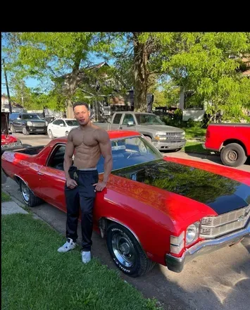 OnlyFans cuenta fitness_papii header 2