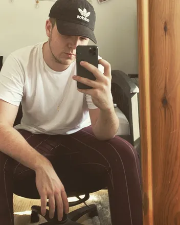 OnlyFans account  chubbygaytxxn header 2