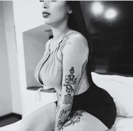OnlyFans cuenta lapelinegra23 avatar 1