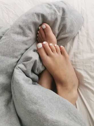 OnlyFans cuenta bluebellsfeetxx header 2