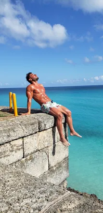 OnlyFans cuenta nahugianni header 2