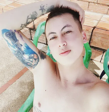 OnlyFans cuenta monolatino777 header 2