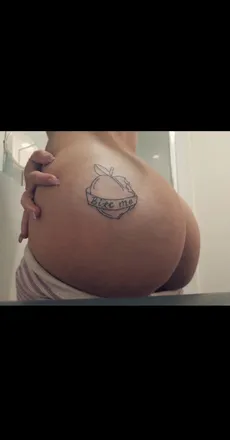 OnlyFans cuenta karma_rae header 2