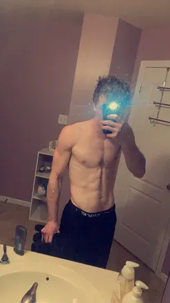 OnlyFans cuenta tyler_110110 avatar 1