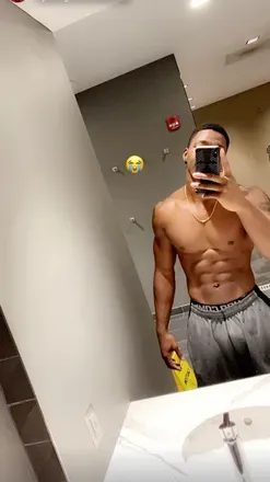 OnlyFans cuenta plumbergocrazy header 2