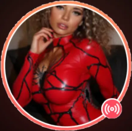 OnlyFans account  yololary avatar 1