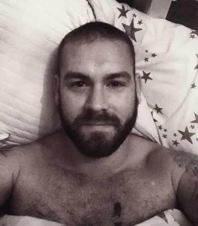 OnlyFans cuenta mickygrieves header 2