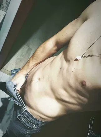 OnlyFans cuenta moreno_nh avatar 1