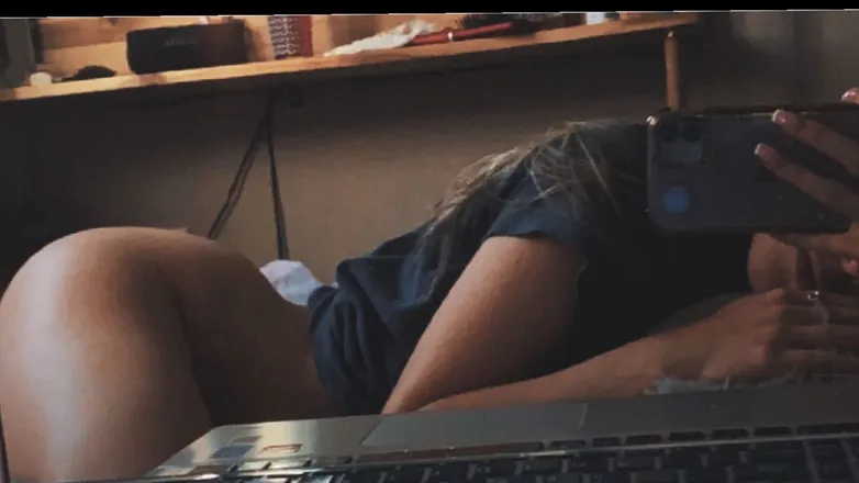 OnlyFans cuenta frey_xx1 header 2