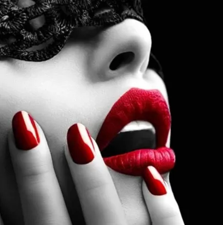 OnlyFans account  caro-lina header 2